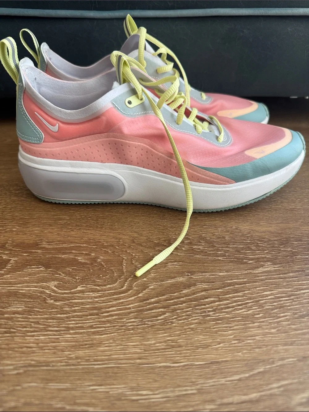 Nike Women's Pastel Pink, Blue & Yellow Sneakers